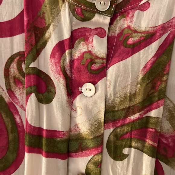 Classy blouse ,so comfy too!! Beautiful colors for office or casual wear - Picture 3 of 6